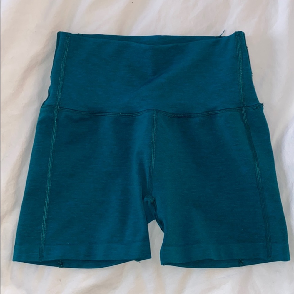 Alphalete Seamless Revival Shorts